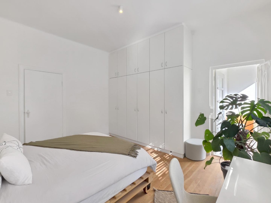 2 Bedroom Property for Sale in Tamboerskloof Western Cape